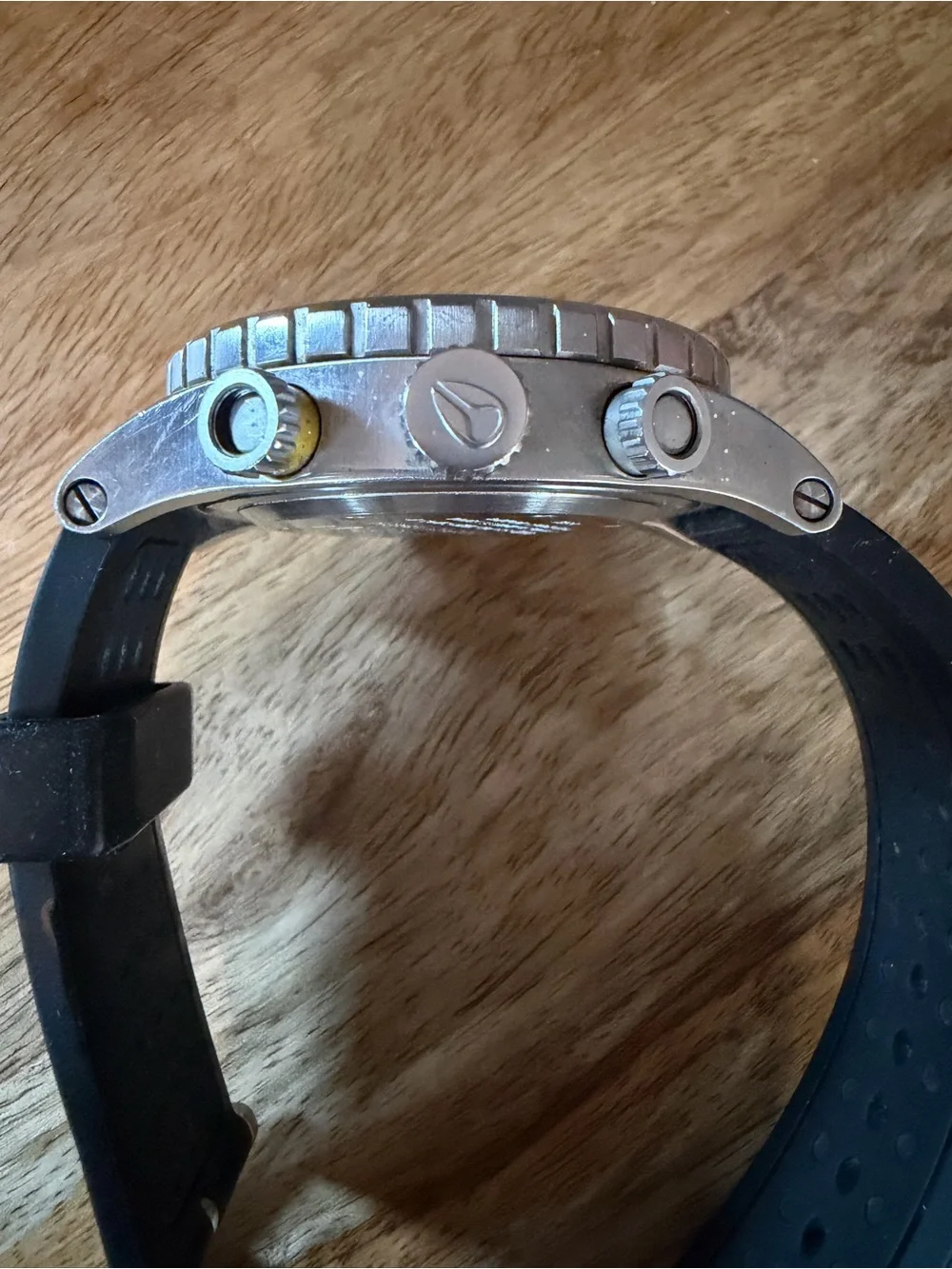 Nixon Keep It Fresh 48-20 Black Dial Chronograph with Yellow Accents 200m